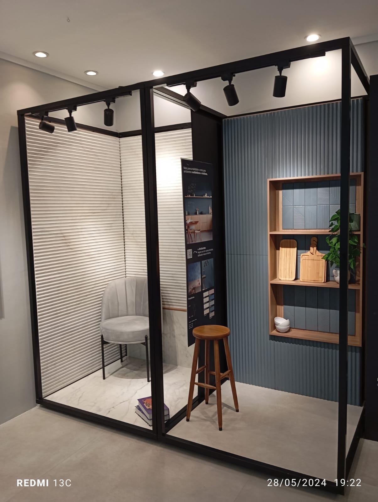 Montagem de showroom