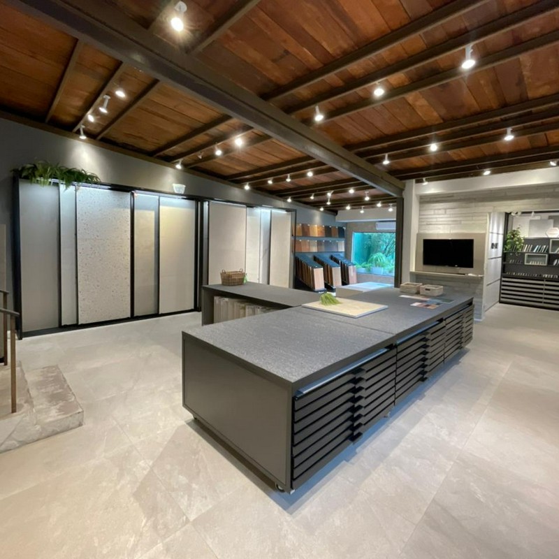Montagem de showroom